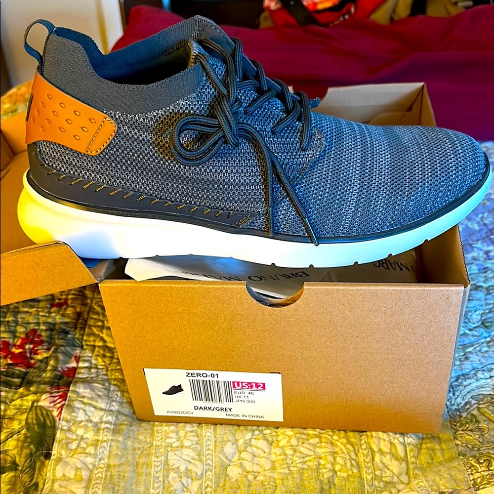 Gray and Tan Lightweight Sneakers with Knit Upper
NWT men’s size 12